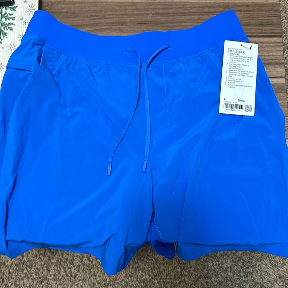 Men NWT Lululemon T.H.E Short 7" Linerless - Size Large